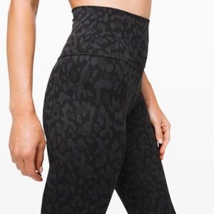 LULULEMON Women’s Black Gray Leopard Print Full Length Leggings 2 LIKE NEW
